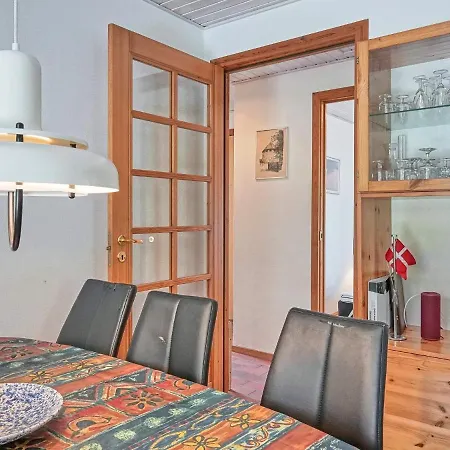 Tranquil Retreat - By Traum